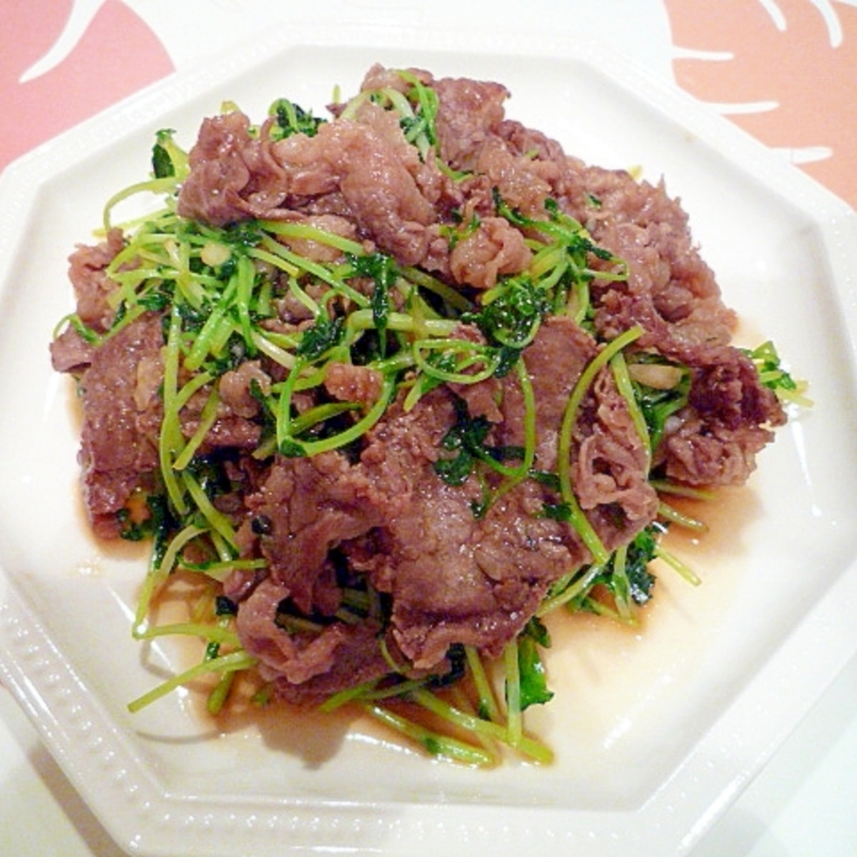 牛肉と豆苗のオイスターソース炒め レシピ 作り方 By 帰って来たvan 楽天レシピ 牛肉と豆苗のオイスターソース炒め レシピ 作り方 By 帰って来たvan 楽天レシピ